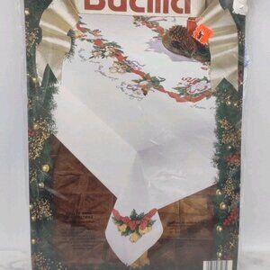 Bucilla Christmas Heirloom 12 Days of Christmas ROUND Table Cloth 60" Kit 83067